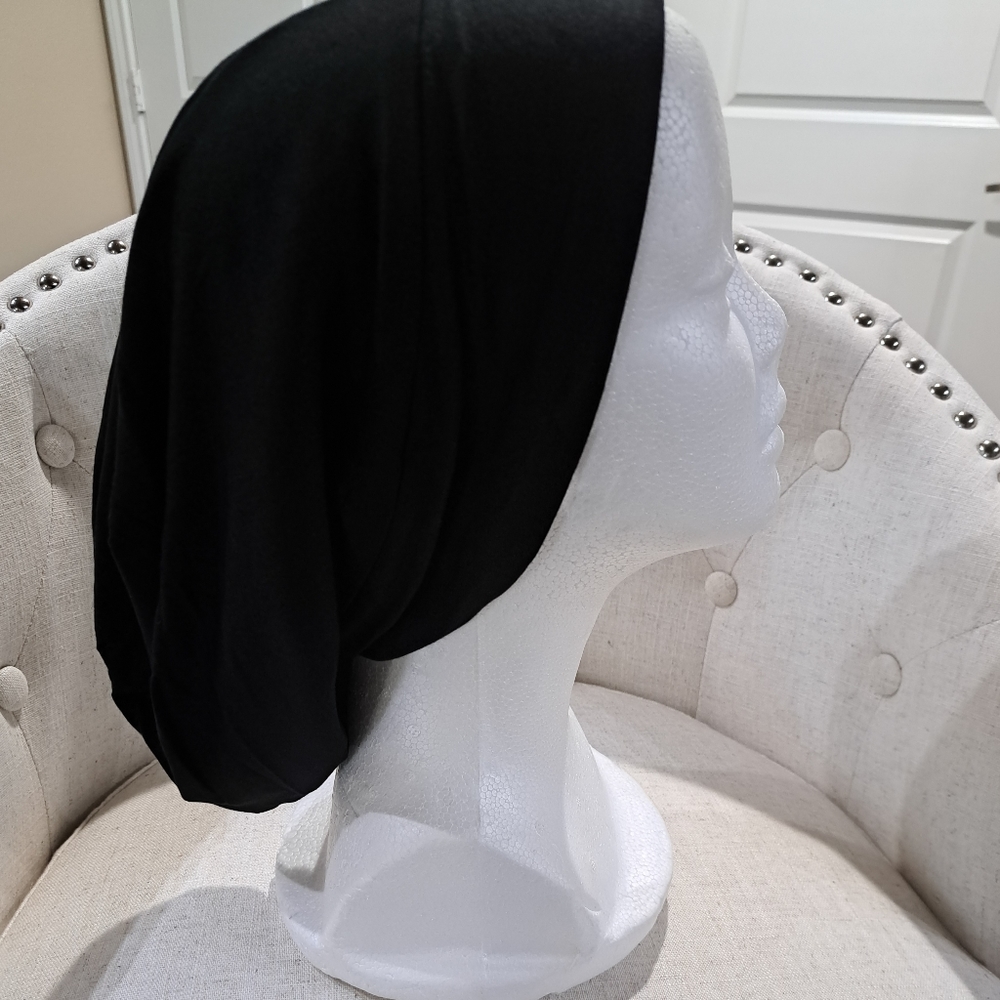 Sleeping cap to protect hair